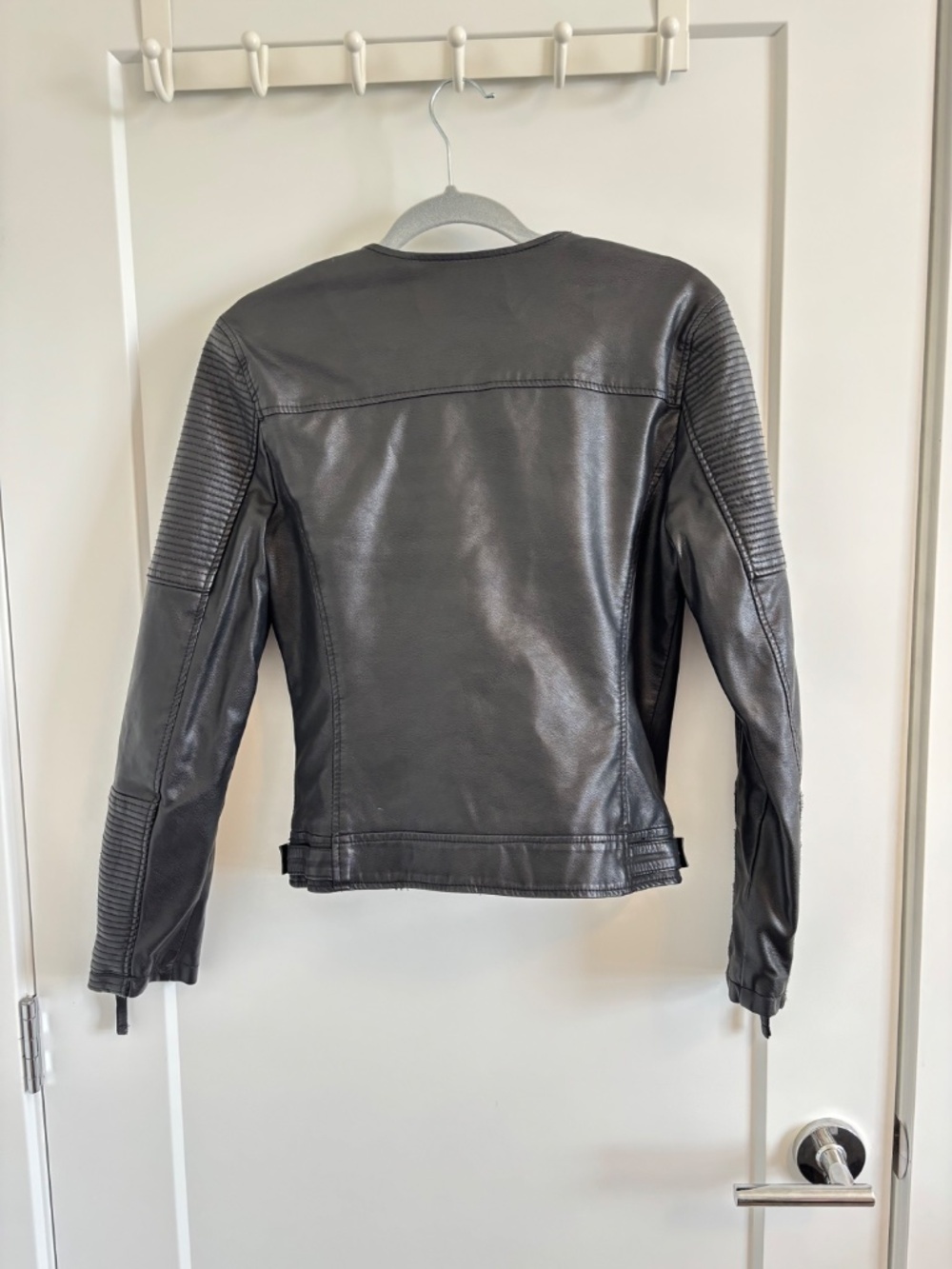TopShop Nelly Black Faux Leather Biker Jacket Size 4 - Picture 3 of 12